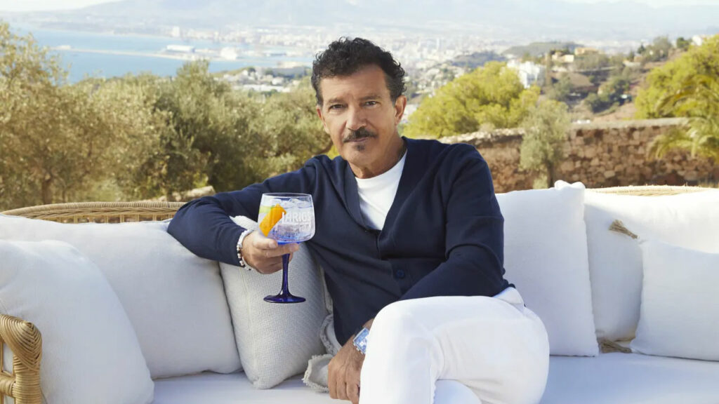 Celebrando-la-Buena-Vida-Antonio-Banderas-Asume-el-Rol-de-Embajador-de-Larios