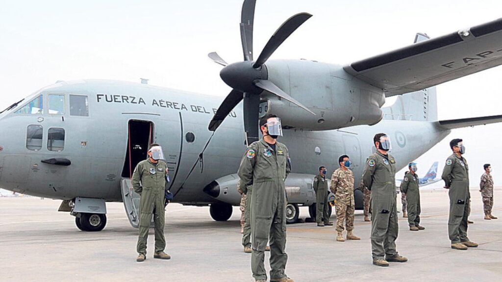 Pilotos Entrenan con Realidad Virtual en la Fuerza Aérea del Perú