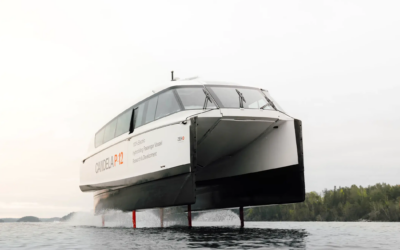 Tecnología: Candela P-12, el ferry eléctrico que «vuela» sobre el mar con hidroalas