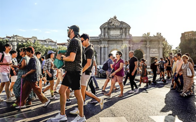 La OCDE insta a España a adoptar una disciplina fiscal más estricta