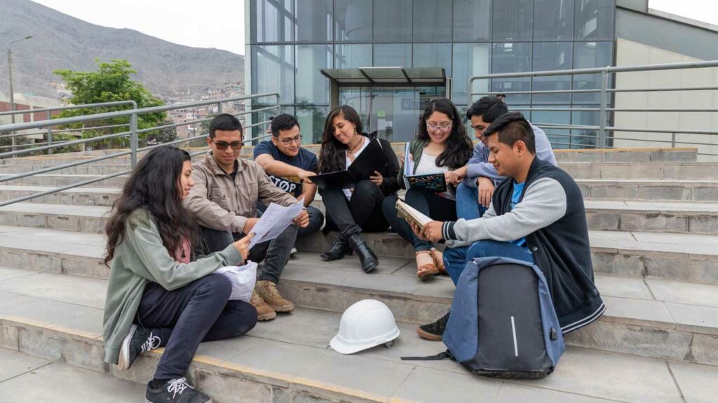 Descubre “Mi Carrera” La plataforma del MTPE que guía a los jóvenes peruanos hacia su vocación profesional