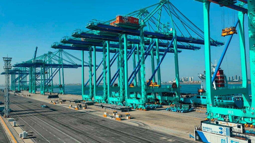 El Puerto de Chancay: Revolucionando la Automatización Robótica y la Logística en Sudamérica
