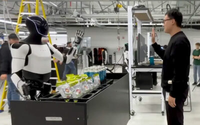 ¿Es Optimus de Tesla autónomo? Críticas por control remoto en su presentación