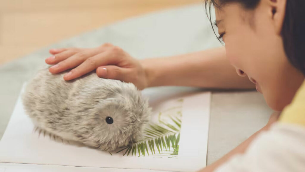 Moflin: El robot-mascota con IA que Casio lanzará en Japón por 59.400 yenes