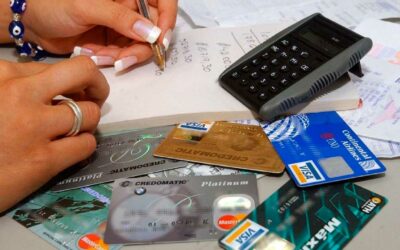 10 consejos para manejar tu tarjeta de crédito de forma inteligente y evitar deudas