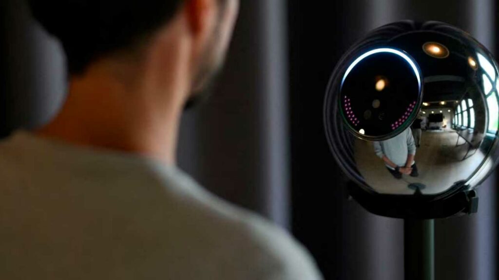 Worldcoin en Perú Escanear el iris por S210, ¿un riesgo a la privacidad