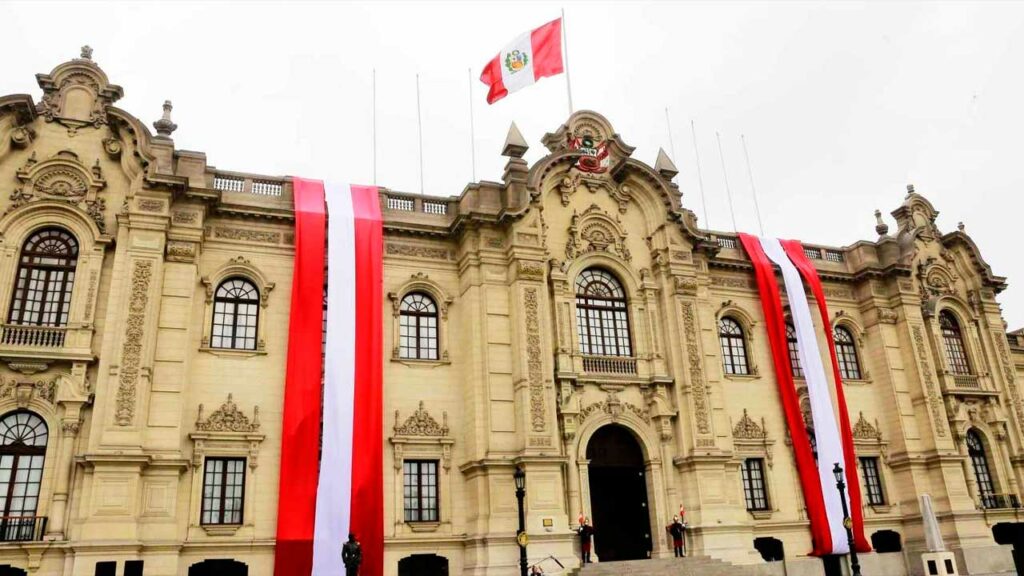 Denominación oficial del año 2025 en Perú: "Año de la recuperación económica"