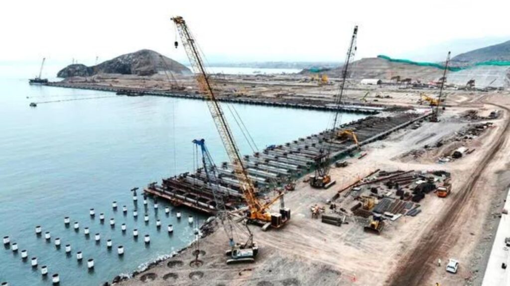 Inversiones en el Megapuerto de Chancay: Un Impulso al PBI de Perú