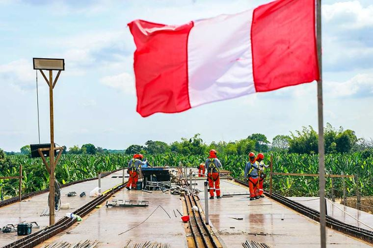 La inversión pública en Perú crecerá un 13.7% en 2024: Impulso al desarrollo económico