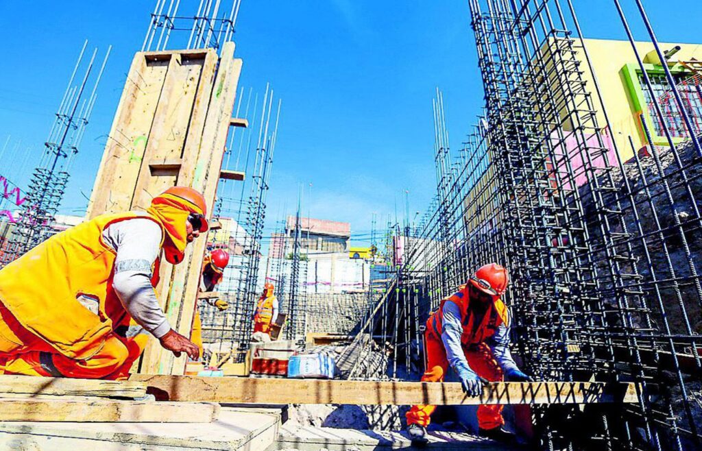 Sector Construcción en Perú crece un 7.1% en julio de 2024 impulsado por obras públicas, según el BCR